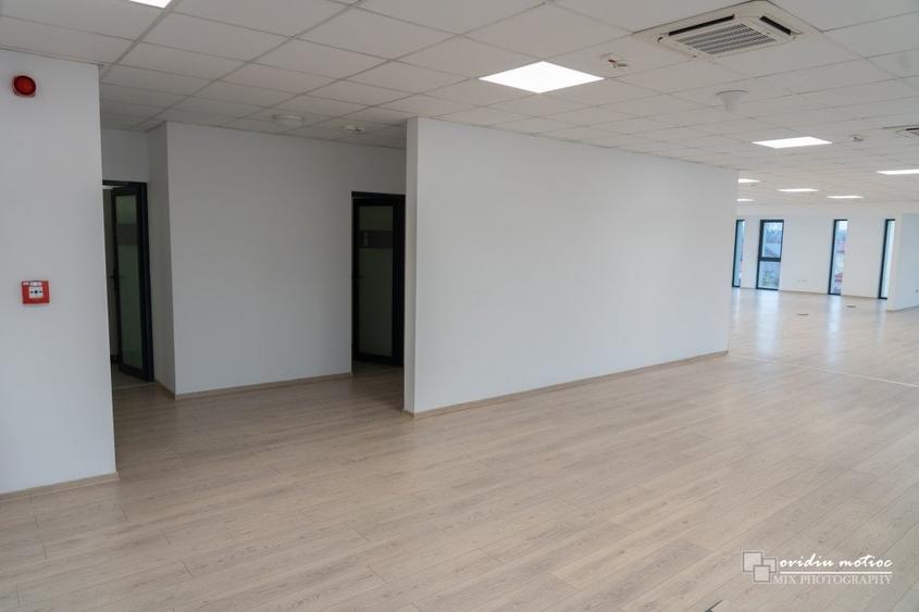 Birouri sau showroom aproape de aeroport - 6