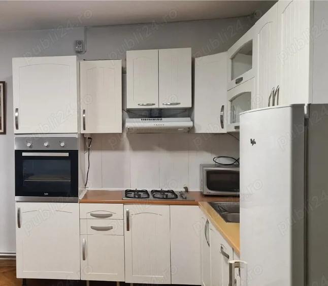 Apartament cu 2 camere decomandat în Sânpetru