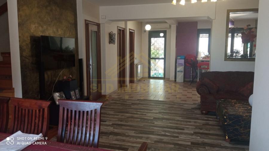 Vila D+P+1 -adiacent Sos Oltenitei -6 camere - 5
