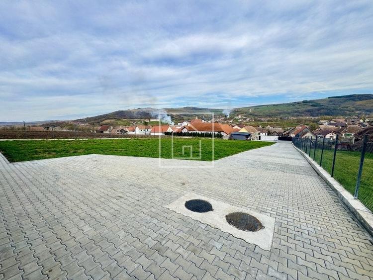 Casă individuală cu 3 camere cu Canalizare în Păuca