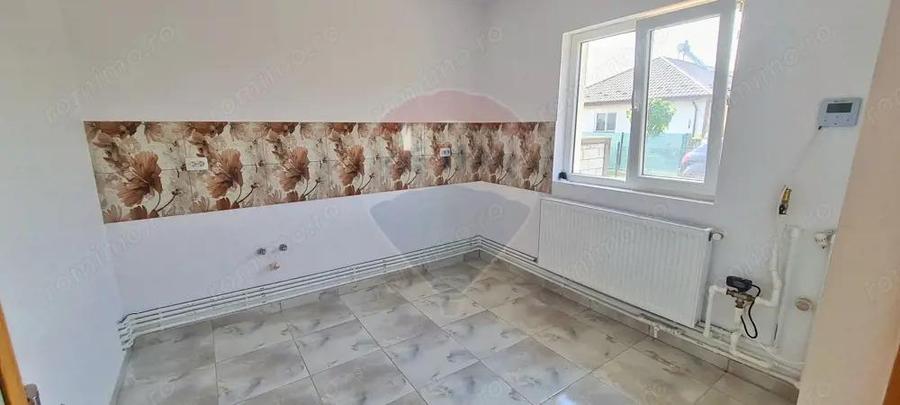 Casa noua in Ciorogarla - 3 dormitoare, living spa?ios - 3