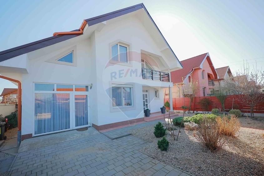 Casa cu 5 camere de vanzare in zona Episcopia Bihorului - 6