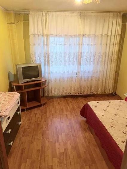 Colentina,Bloc 1986,2 BAI,2 BALCONE,Decomandat,Luminos,Spatios - 4