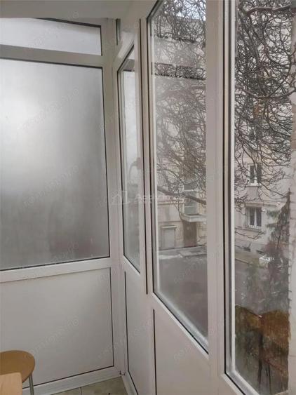 Spatiu comercial ultracentral, ideal pentru salon de masaj - 3