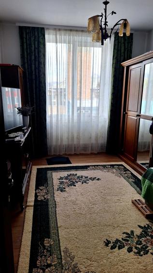 Apartament in Dimitrov Petrosani - 3