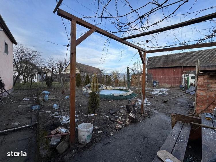 Casa de vanzare cu potential ridicat in Cornatel jud.Sibiu - 5