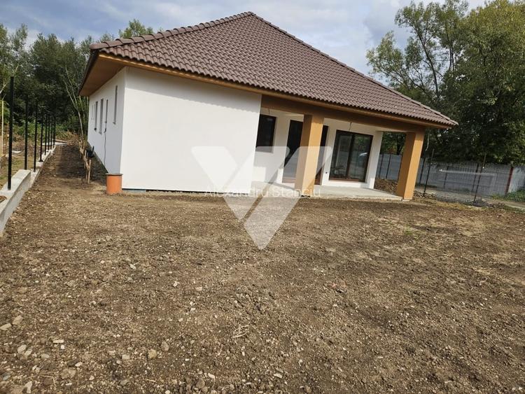 Casa inviduala 4 camere 147 mp si teren 501 mp in Tocile Sibiu