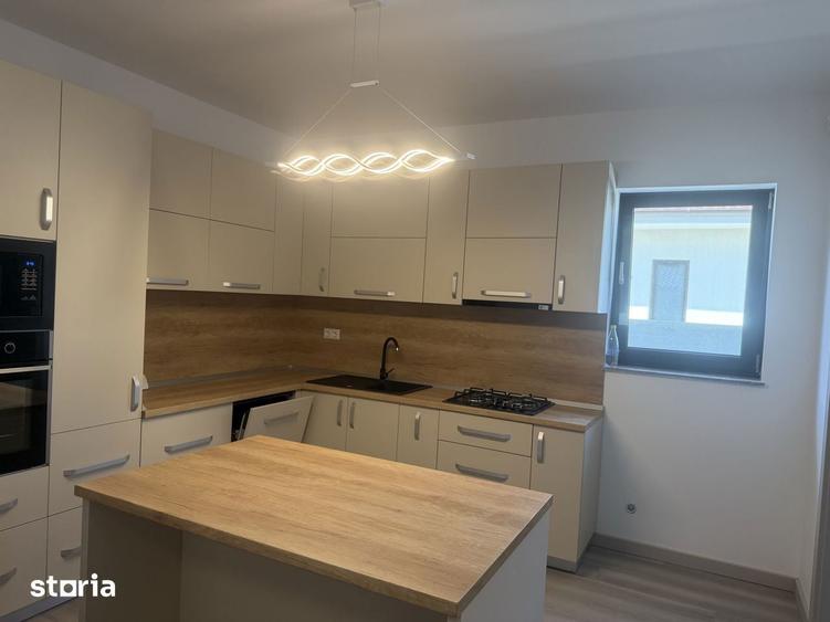 Casa Noua, 4 dormitoare, Zona Martinesti - 2