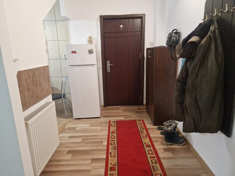 strada Electronicii etaj 2- vecin AEM, la 10minute de saguaro Technology, Auchan - 11