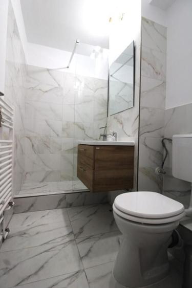 Aradului | 3 Camere | Decomandat | Centrala Proprie. - 9