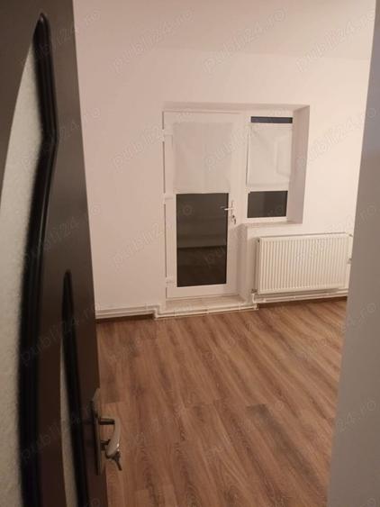 Apartament de 3 camere decomandat, Macin, Tulcea - 6