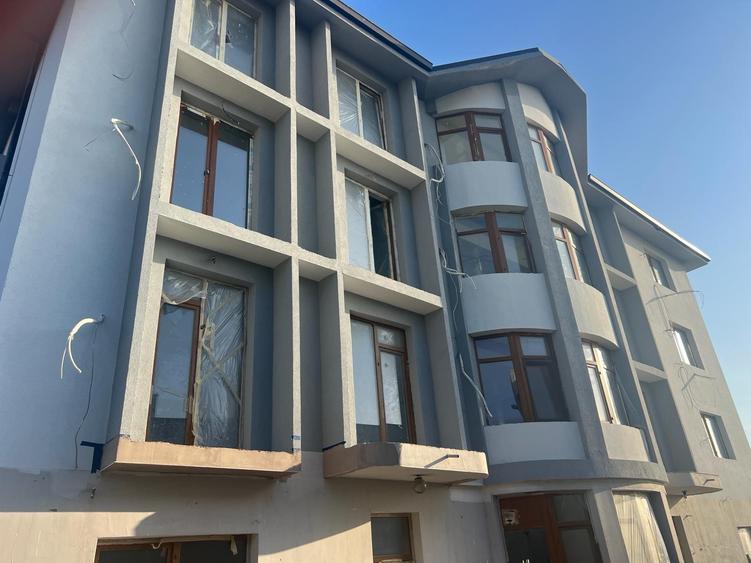 Vânzare/Inchiriere Azil Modern în Techirghiol - Parter + 3 Etaje - 6