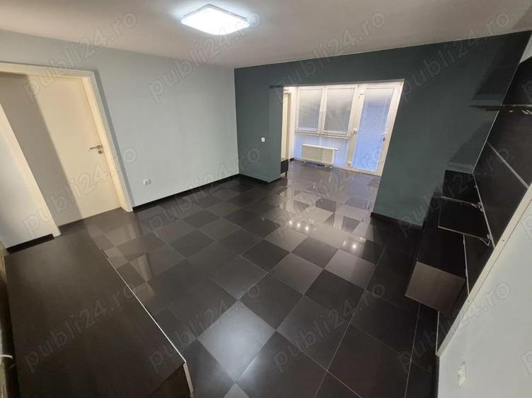 2 Cam-Aradului-1 Min Iulius Town-68 MP-Balcon 10 MP-Parter-Centrala-110.000 Euro ! Neg ! - 15