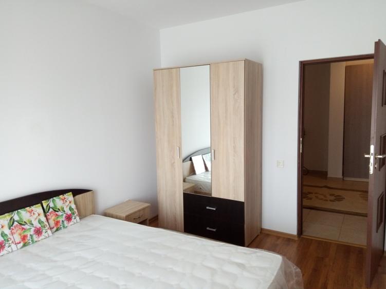 Apartament 2 camere decomandat, etaj 3, centrala, Piata Tomis III - 6