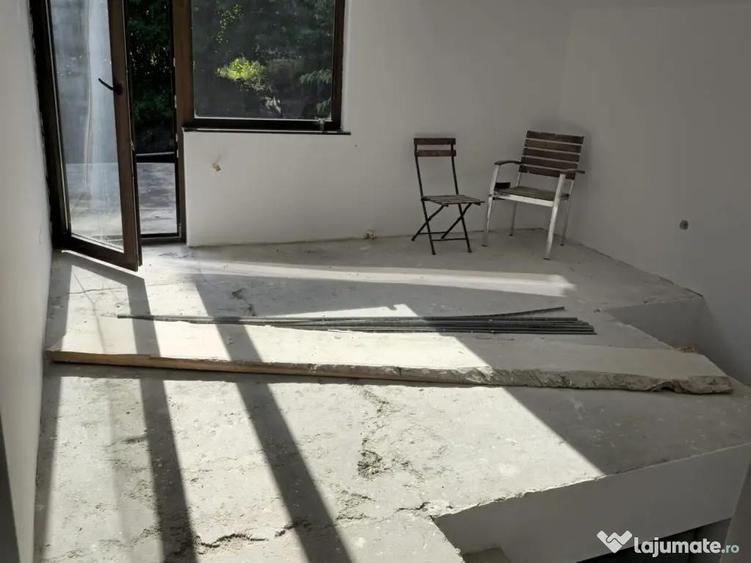Casa de vanzare in comuna Garcina si teren 700mp - 5