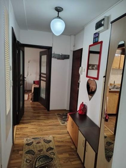 Apartament cu 2 camere decomandat, mobilat în Dristor