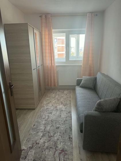 Apartament cu 3 camere în Alexandru cel Bun