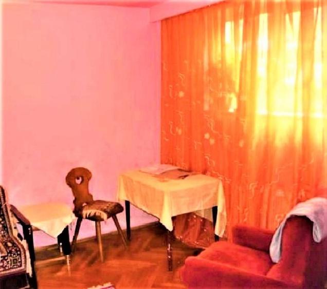 Apartament cu 4 camere decomandat în Mărăști