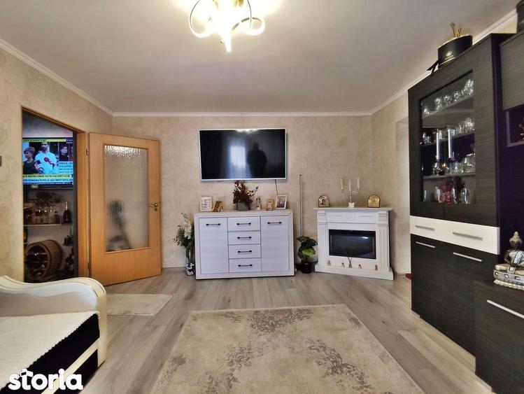 Apartament cu 2 camere semidecomandat în Nufărul