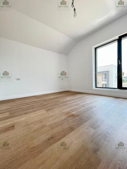 Casă individuală cu 5 camere cu Teren 260 Mp în Berceni