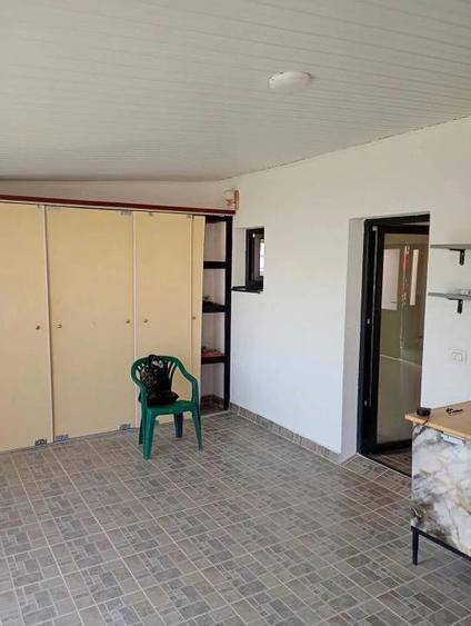 Apartament cu 3 camere decomandat în Aluniș