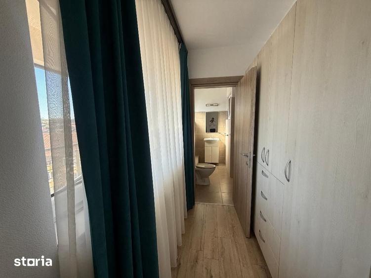 Apartament cu 3 camere în Cetate