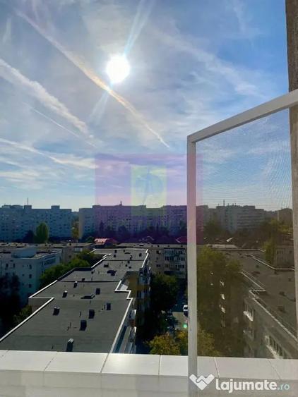 Apartament cu 4 camere decomandat, mobilat în Decebal