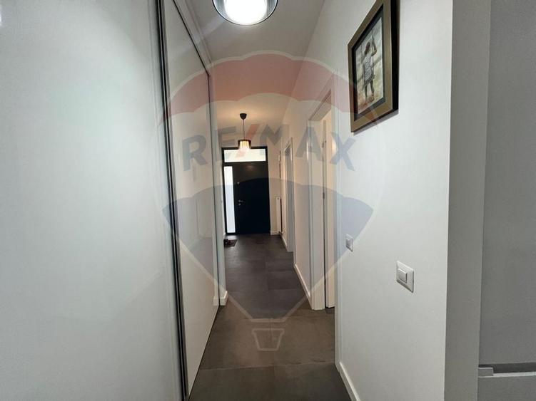 Inchiriere  Vila in zona Otopeni - 25