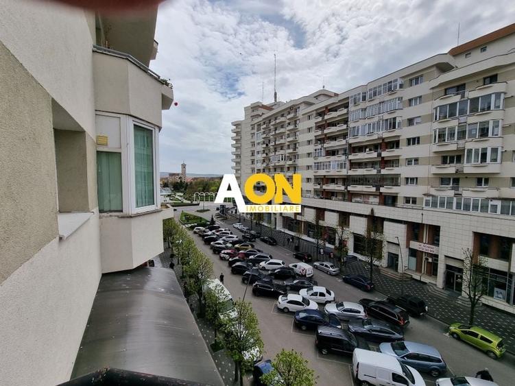 Apartament 2 camere Cetate, finisat si mobilat complet - 7