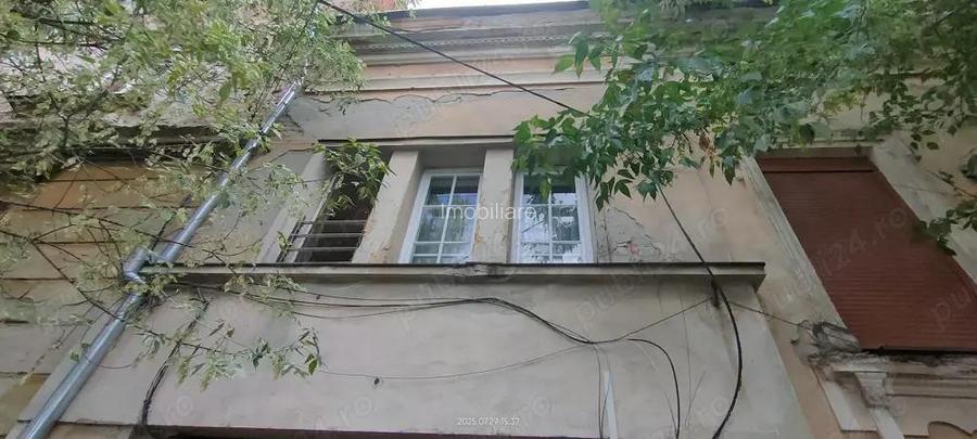 Apartament 2 camere Sinaia de vanzare