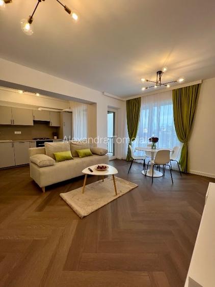 Apartament 2 camere – Prima închiriere | Bloc nou cu lift | Parcare inclusă |