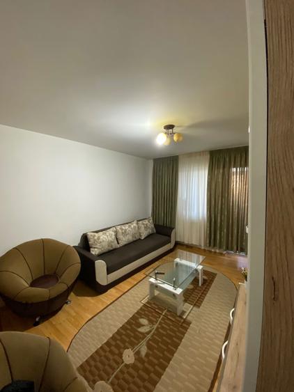 Apartament de vanzare - 2