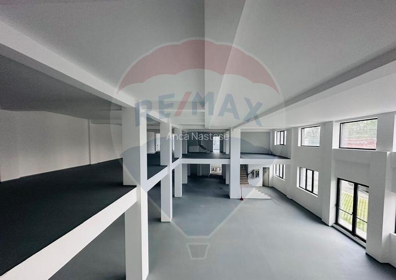 DE INCHIRIAT Spa?iu comercial/showroom | 975 mp | Otopeni
