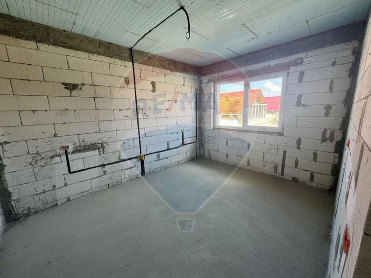 Casă / Vilă Bariera Valcii - 7