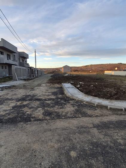 Vand teren zona Walter - 1