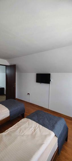 inchiriez casa noua in Salatrucu - 2