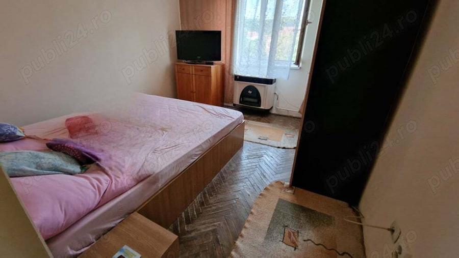Vand apartament doua camere - 1