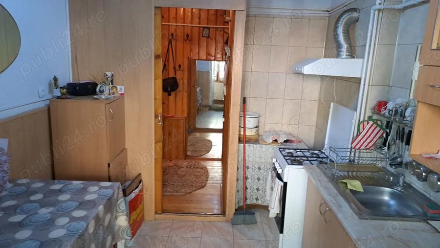 Vand apartament 2 camere Sinaia, zona Malul Spitalului - 9
