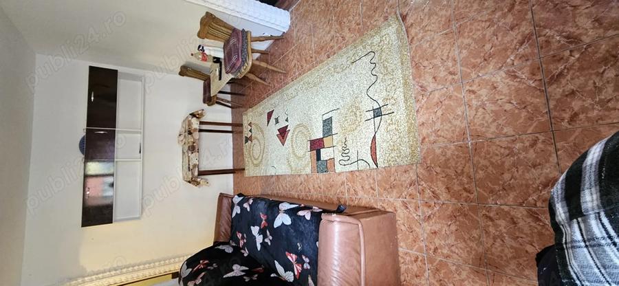 Apartament de vanzare, 2 camere, Re?i?a - 1