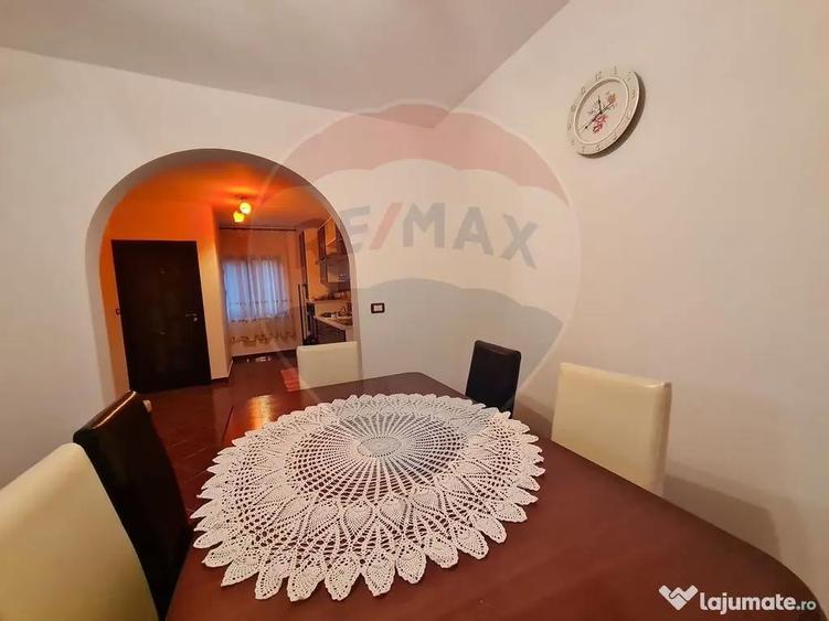 Casa cu 6 camere de vanzare in zona de munte - 12