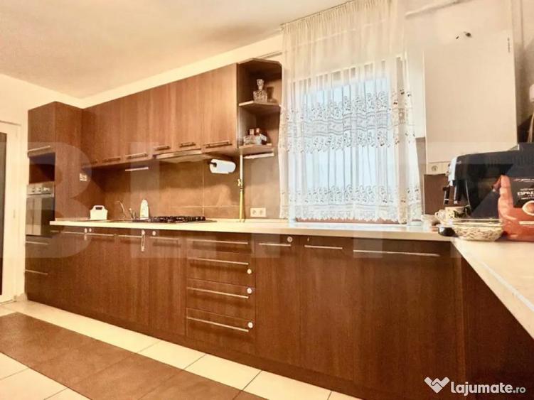 Apartament cu 3 camere, in curte privata - 6