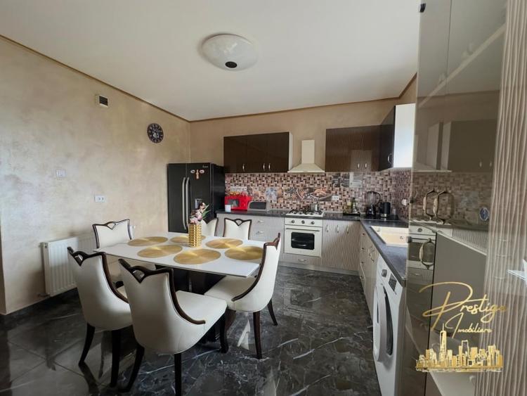 Casa cu anexe si teren de 1000 mp de vanzare in comuna Spinus-Bihor - 2