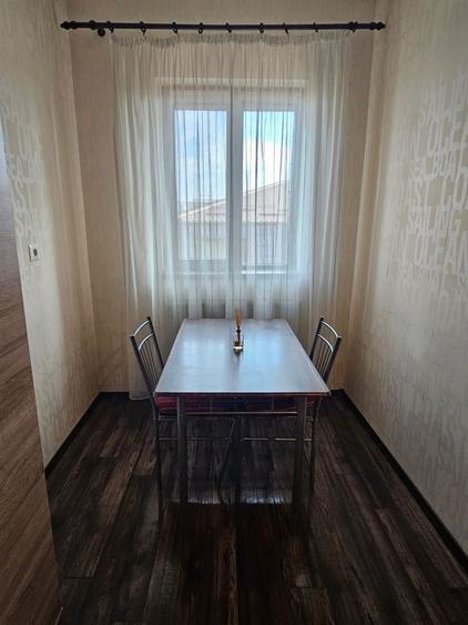 Apartment de vanzare - 5