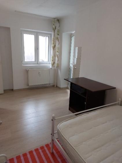 Inchiriez  garsoniera metrou Brancoveanu metrou - 8