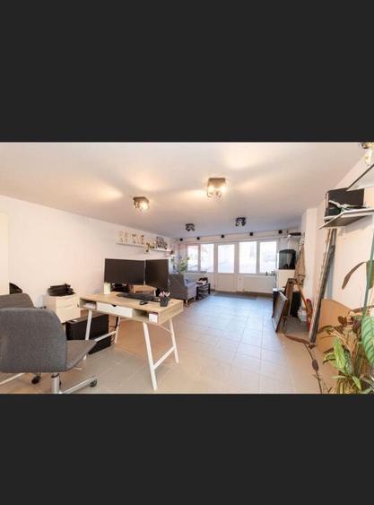 Spatiu comercial/apartament 2 camere,pe Calea Feldioarei - 2