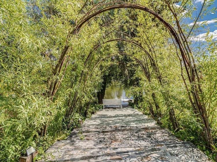 NOU!3 camere 160 mp utili, GARDEN FLOOR 80 mp, LAKE VIEW! - 44