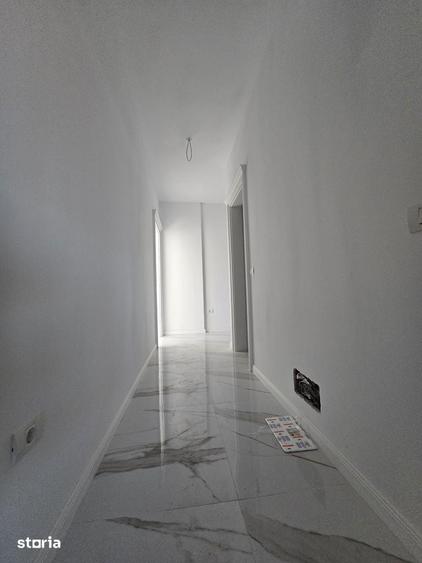Oportunitate!!!Apartament 3 camere(lux) de vanzare-zona Penny MICRO 3. - 1