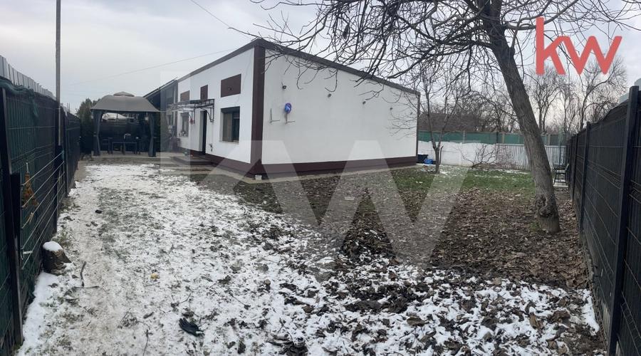 Triplex cu gradina si strada privata – confort, intimitate si stil - 3