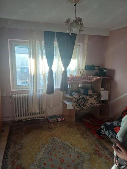 GARSONIERA DE Vanzare - PODU RO?U in spatela magazin jambo - 6