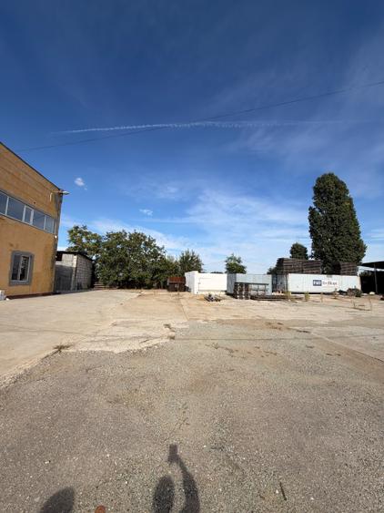 Spațiu industrial, de 1,550 mp, în Nord